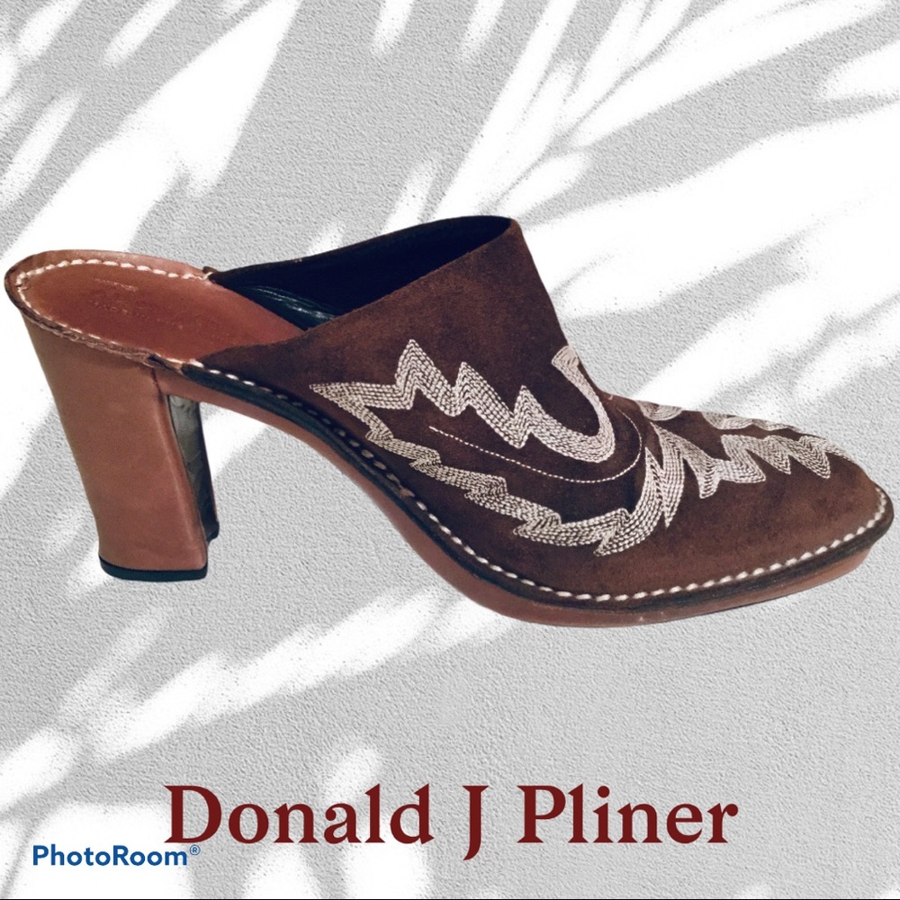 Donald J Pliner Brown & White Design Mules - Picture 5 of 6